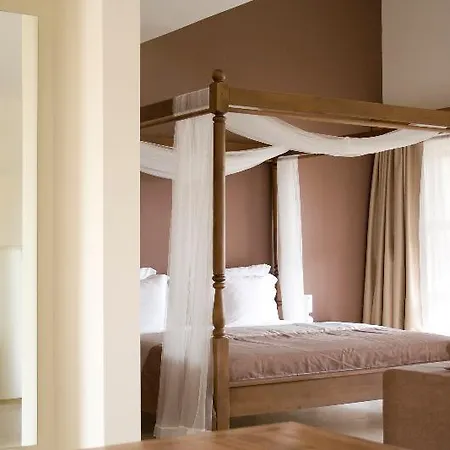 Hotel Mellow 3*