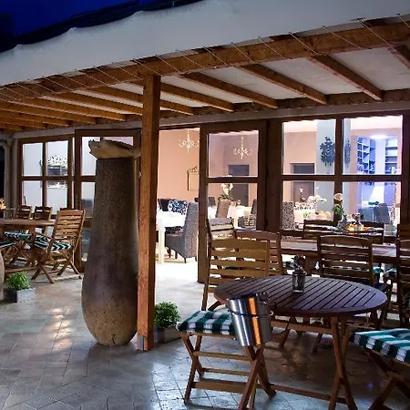 Hotel Mellow 3*